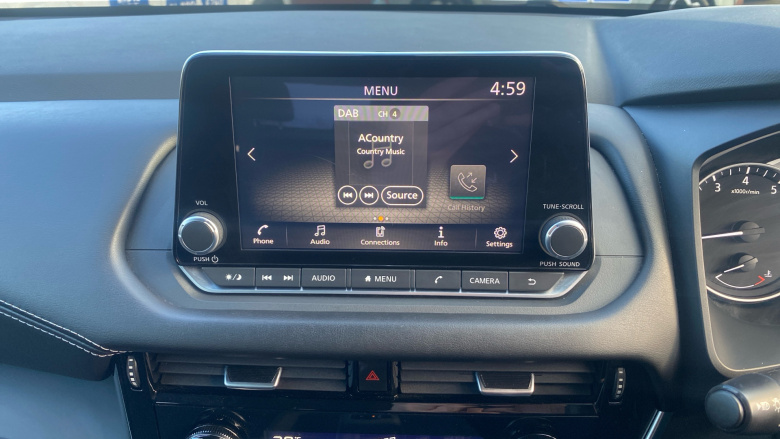 Nissan Qashqai 1.3 DiG-T MH 158 Acenta Premium 5dr Xtronic Petrol Hatchback